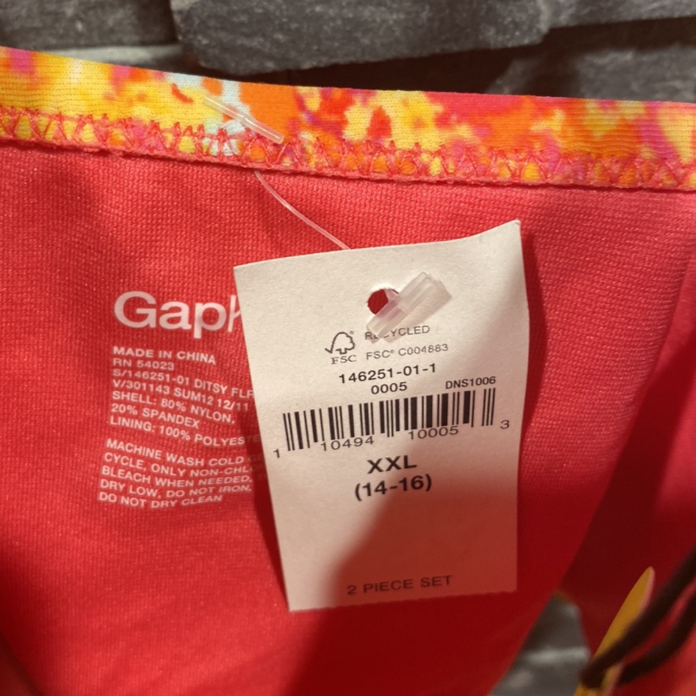 GapKids 2 Piece Bathing Suit - Picture 3 of 5